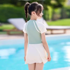 Traje de baño de dos piezas para niños, traje de baño para niñas de manga corta, traje de baño para niños, ropa de playa para adolescentes, ropa de primavera caliente