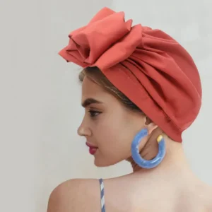 Gorro turbante de estilo francés Retro para mujer, gorro con decoración de flores, gorro de turbante de Color sólido, gorros transpirables a prueba de viento, uso diario